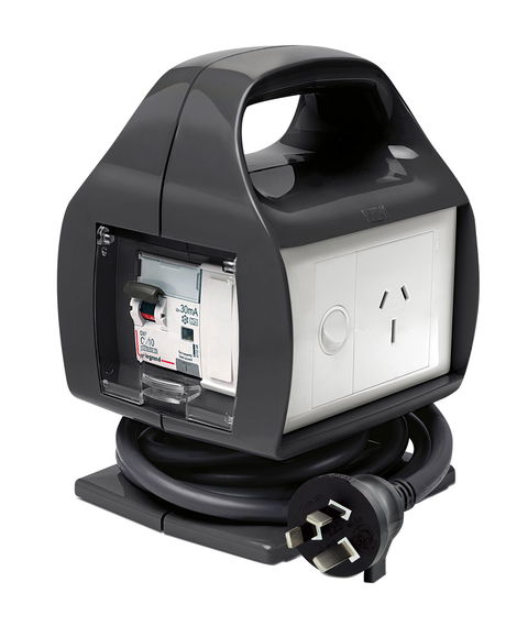 New from HPM: Power Converter, safely connecting 15A to 10A domestic power