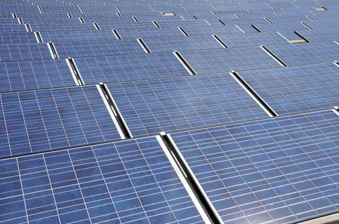 Avance espectacular en células solares apiladas