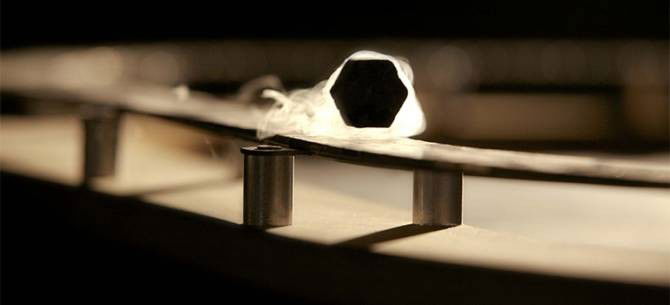 Estado electrónico universal de importancia capital para un tipo de superconductividad