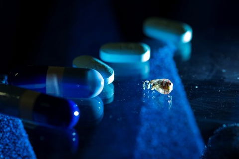 Enviar energía inalámbricamente a dispositivos médicos implantados dentro del cuerpo