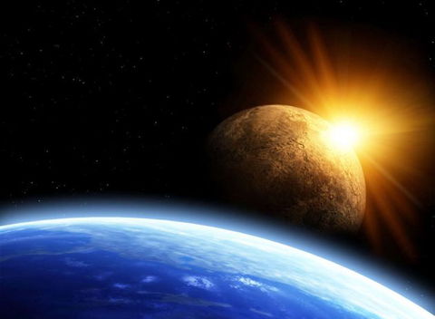 Construirán un cinturón de paneles solares en la Luna para transmitir energía a la Tierra