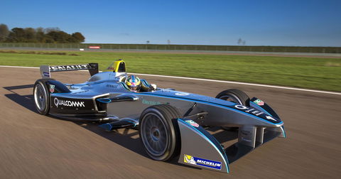 Carros eléctricos arrancan en la fórmula E