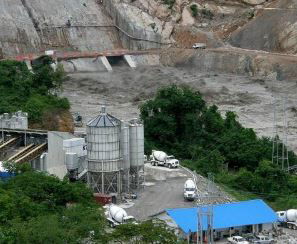 Entregan Central Hidroeléctrica Sogamoso en Betulia-Santander