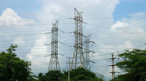 Diputados mexicanos rechazan propuesta de reforma para sector eléctrico