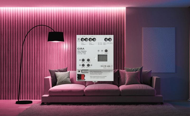 Atmosphäre mit farbigem Licht. Gira DALI Gateway Colour für KNX.