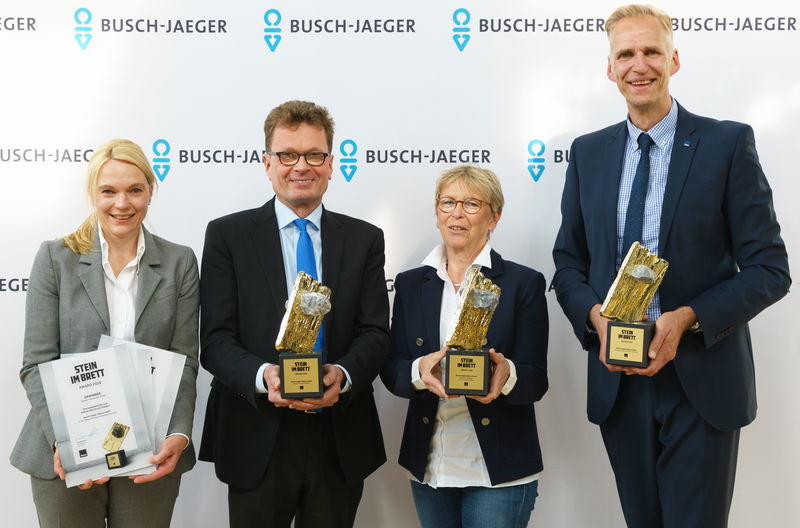 Busch-Jaeger schafft das Triple