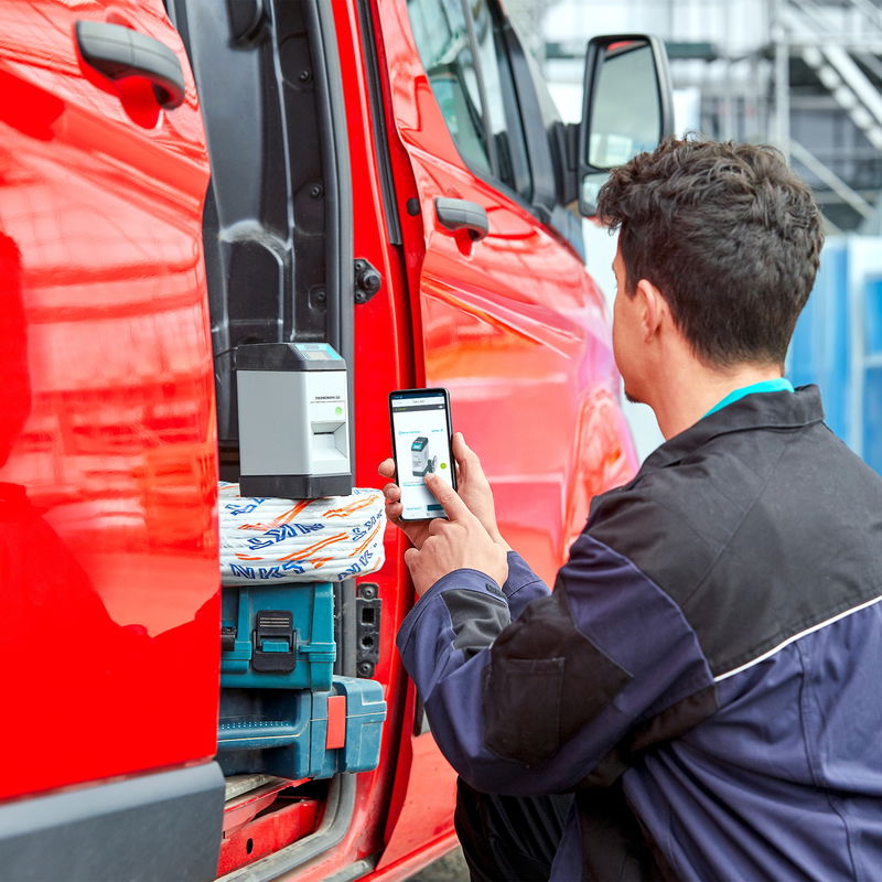 Busch-Jaeger und Phoenix Contact schließen Partnerschaft für professionelle Beschriftungslösungen