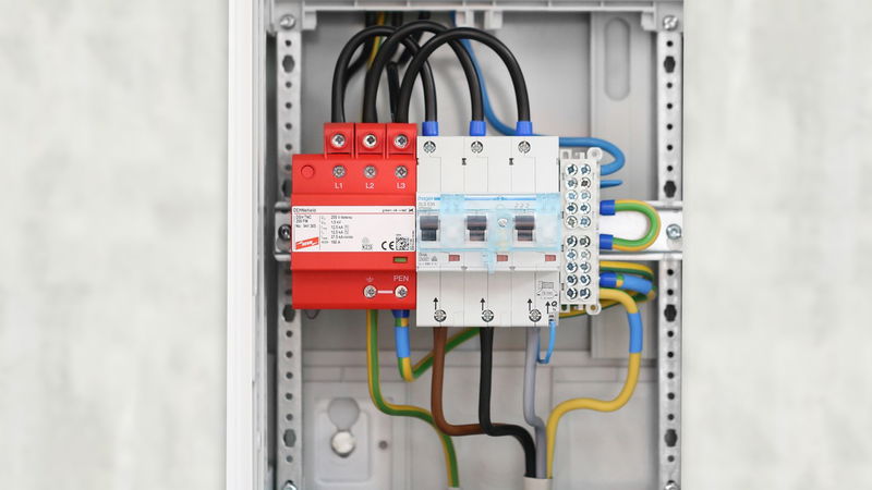 DEHN Praxistipp: Nachrüstung von Überspannungsschutz in Bestandsanlagen