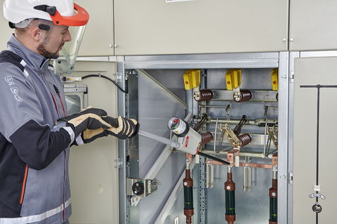 Let's check! Störlichtbogengefahren in Ihren elektrischen Anlagen beurteilen – Jetzt zur kostenlosen Seminar-Reihe anmelden