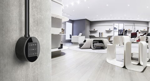 Gira Studio: Schwarz.Weiß.Schön