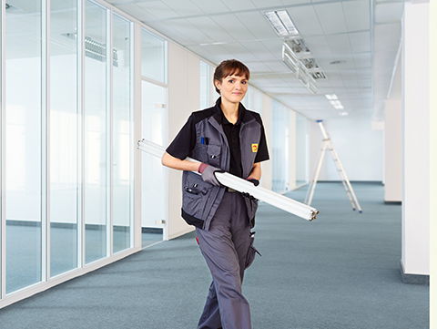 Fachgerecht ist für E-Profis Pflicht: Lightcycle klärt auf der elektrotechnik in Dortmund auf