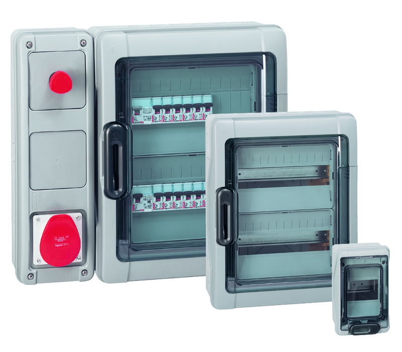 Plexo³ von Legrand: Feuchtraum-Aufputzverteiler in Bestform