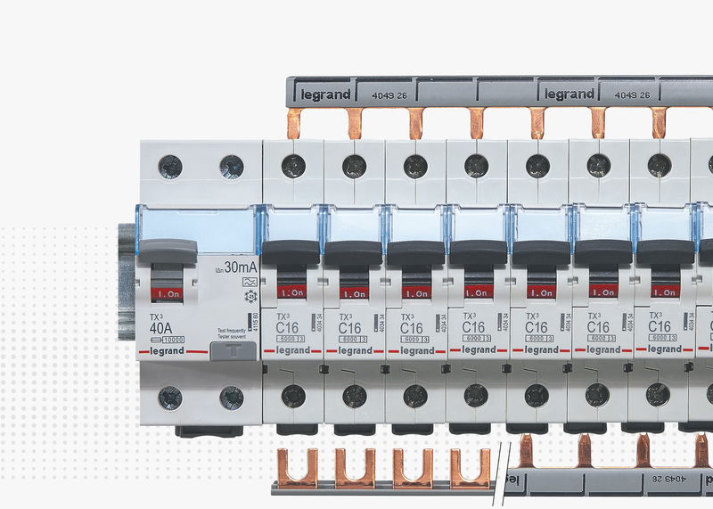 Die neuen Legrand Verteilereinbaugeräte TX³