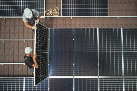 Die OBO-Komplettlösung für eine rundum sichere PV-Anlage