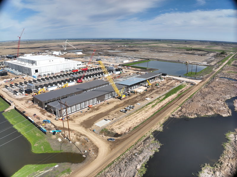 ABB and Applied Digital accelerate AI-ready data centers