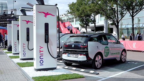 Schneider Electric unterstützt mit Trihal Transformator die Mobilitätswende