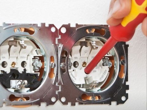 Jetzt Zeit sparen mit QuickFlex® Unterputzeinsätzen!