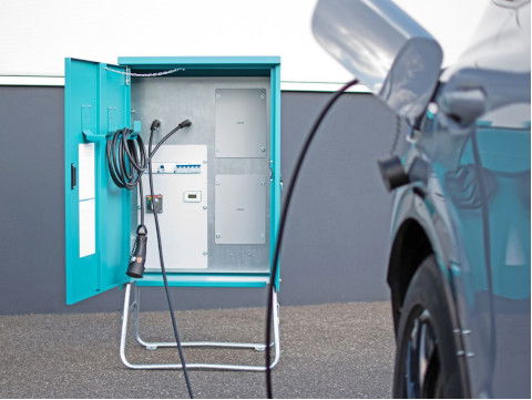 R2Charger – Die für Baustellen ausgelegte Ladelösung