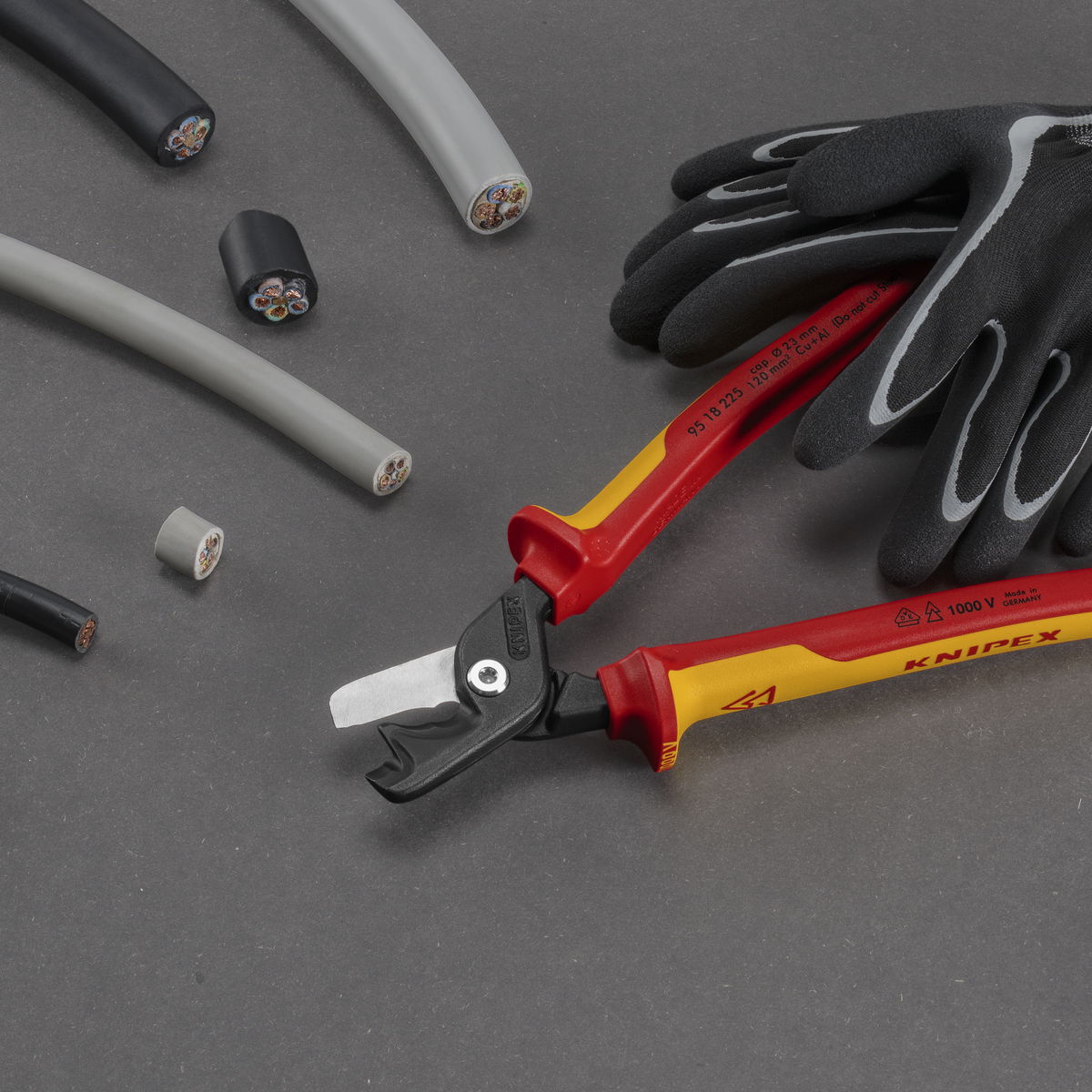 KNIPEX launches the StepCut XL