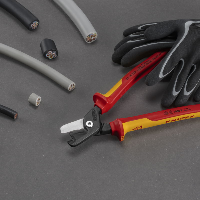 KNIPEX launches the StepCut XL