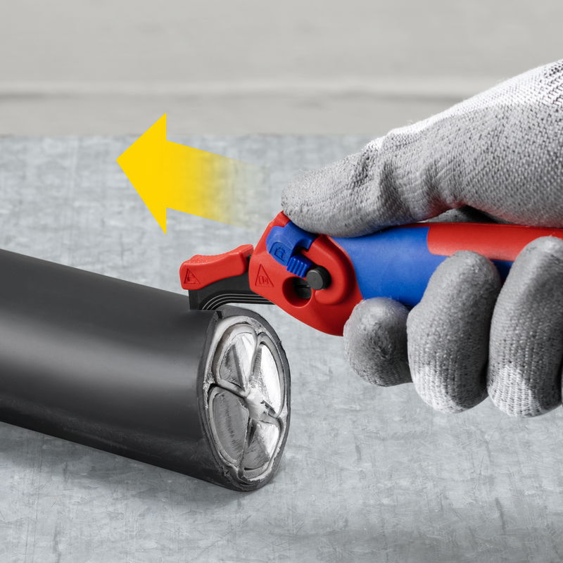 KNIPEX launches Stripping Knife with Guide Shoe and Ratchet Function