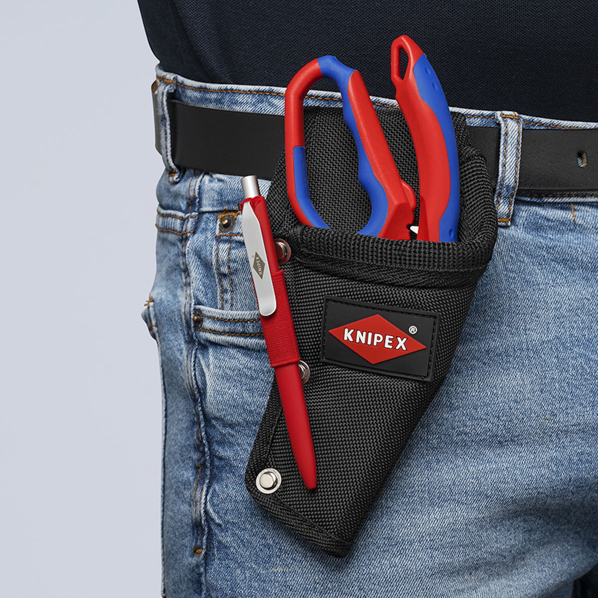 Spring into Action! Multi-tasking electrical installation tools from KNIPEX