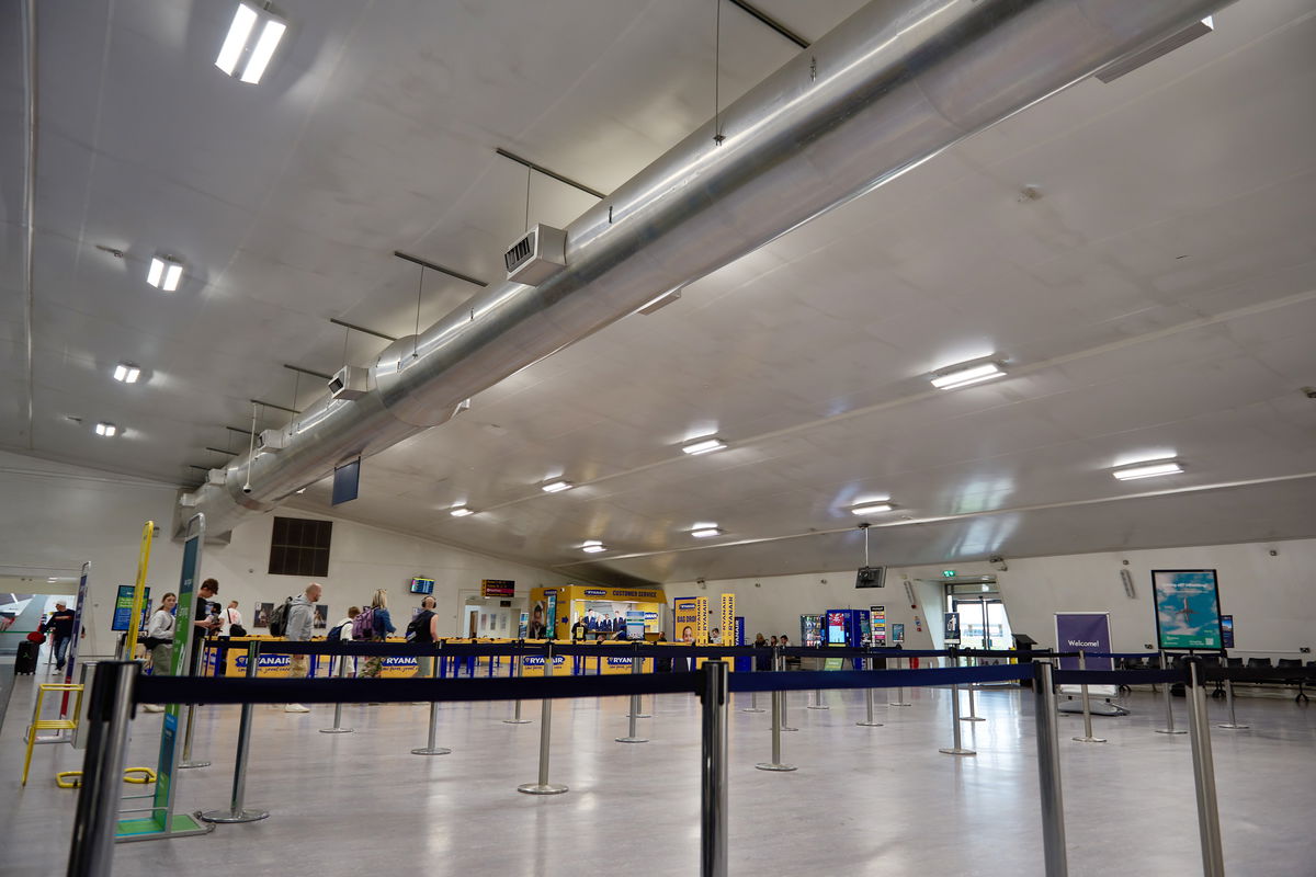 Luceco provides first class lighting at East Midlands Airport