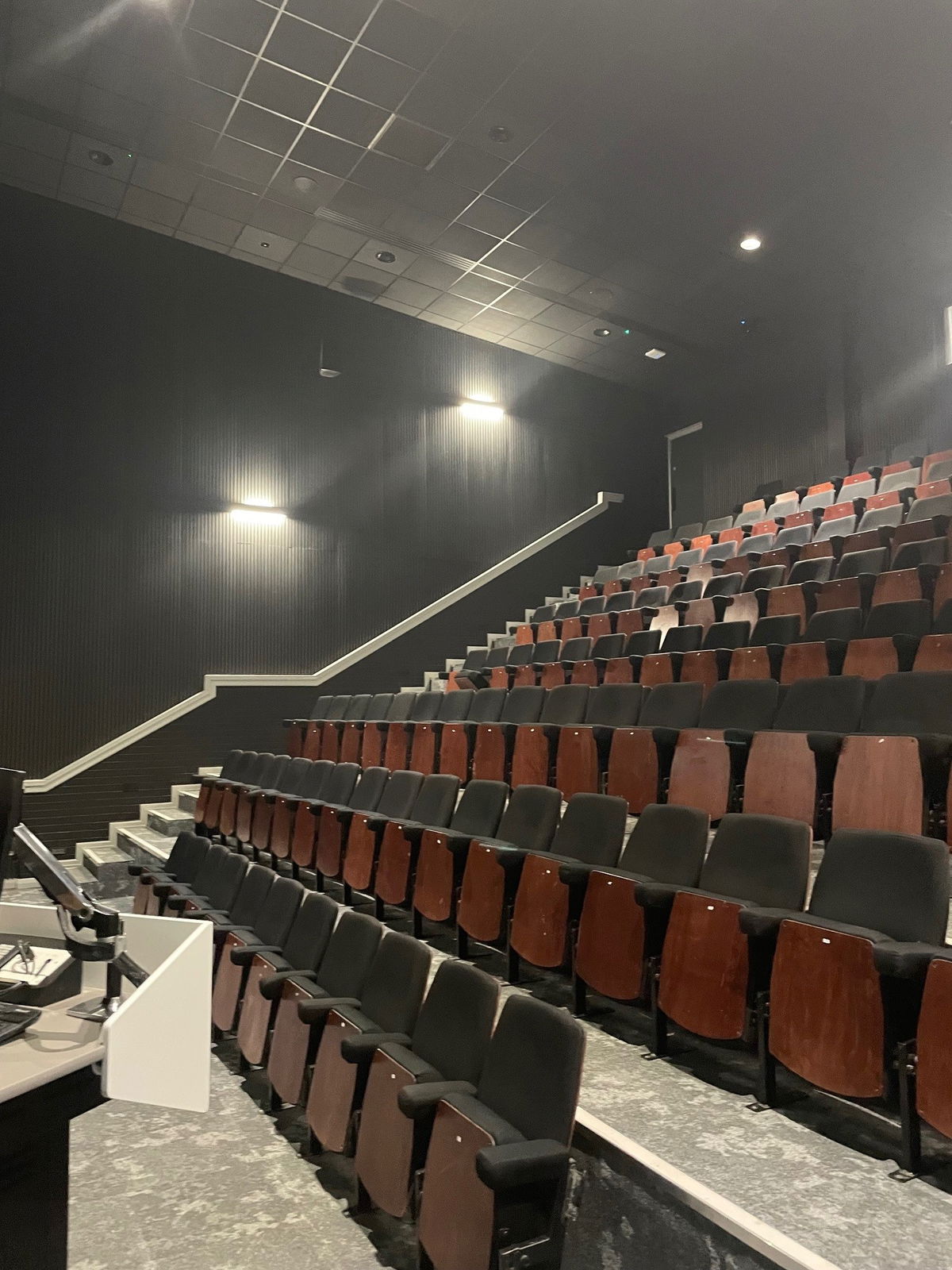 Luceco illuminates education at university of chester’s exton park