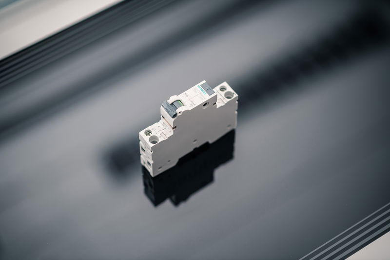 Kombinierter Schutz in einer TE: SENTRON FI/LS-Schalter 5SV1