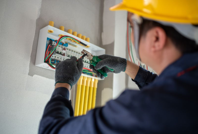Schneider Electric to double veteran talent intake to tackle UK skills gap