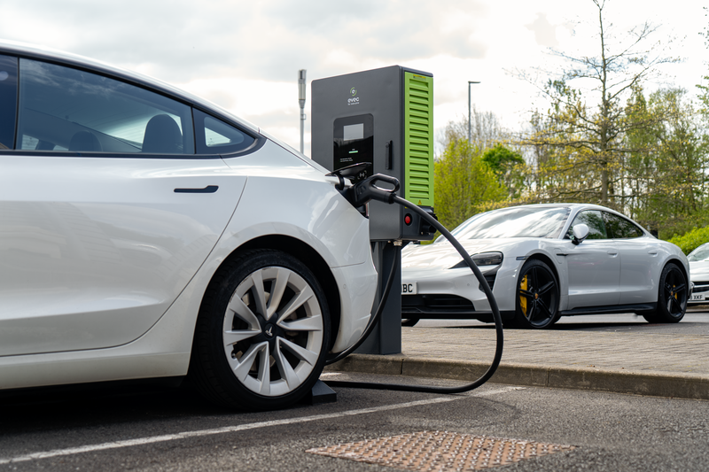 evec launches rapid 40kW DC charger for business