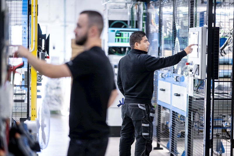 Cómo la tecnología inteligente y las decisiones basadas en datos reducen las emisiones en ABB Smart Power en Västerås