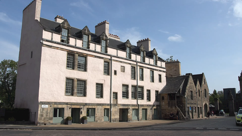 Una residencia real de 500 años entra en una nueva era de automatización, eficiencia energética y confort