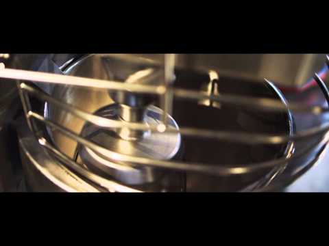 ABB convertidores - un concierto con motores y microconvertidores de frecuencia