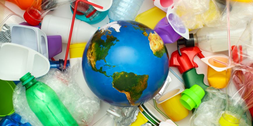 AMBILAMP-AMBIAFME, en colaboración con ADIME y AFME, elaboran tres guías sobre sobre el Impuesto de Envases de Plástico no reutilizable