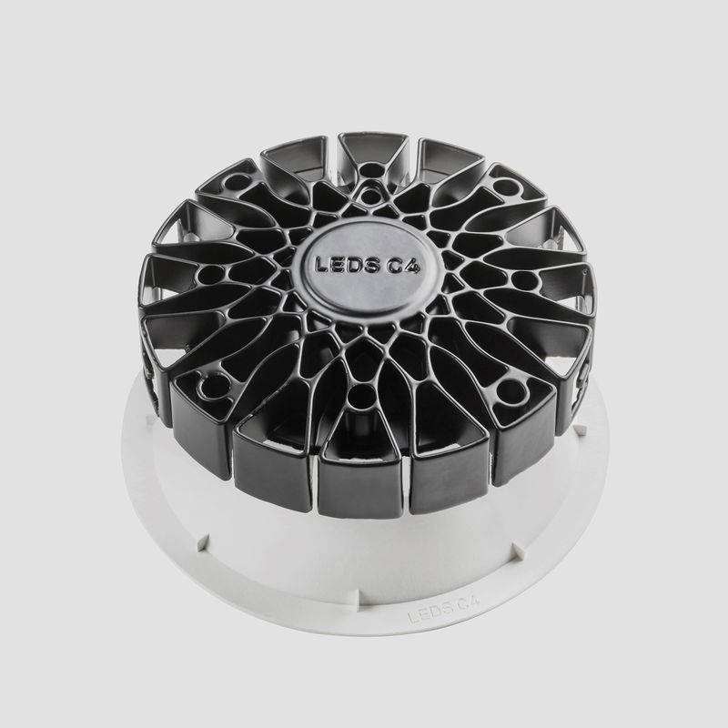 VEO – downlight con mínima profundidad de empotramiento