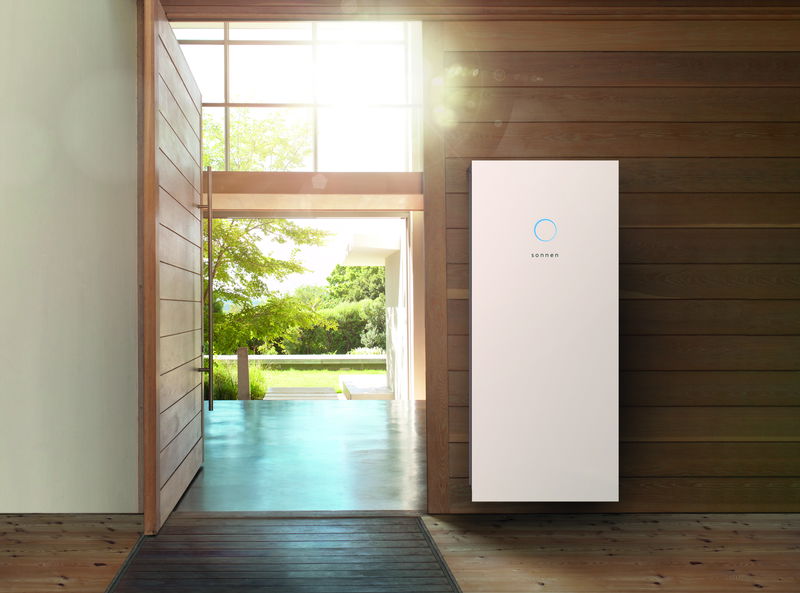 El binomio baterías inteligentes de almacenamiento energético y la curva de pato