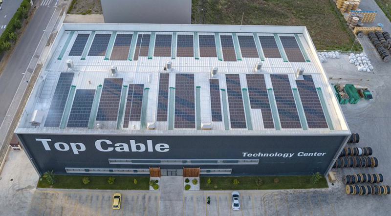 Cables para instalaciones fotovoltaicas en edificios sostenibles. Normativas, costes y soluciones