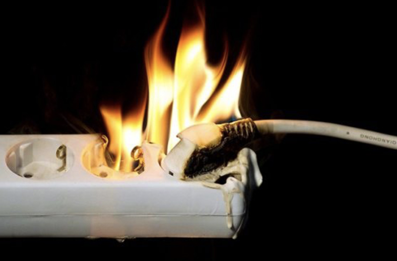 Cómo apagar un incendio eléctrico