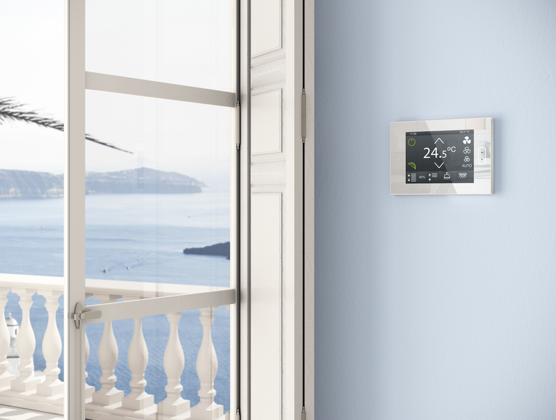 La pantalla táctil Z40 de Zennio ahora permite un montaje vertical y horizontal