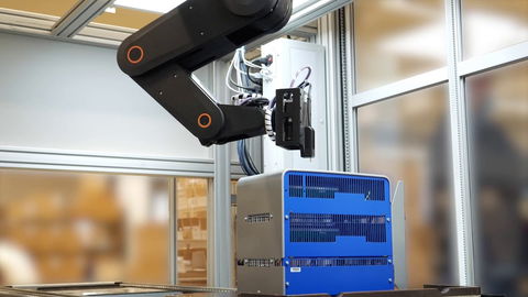 Verificación automatizada en el final de línea, para una inspección económica y flexible
