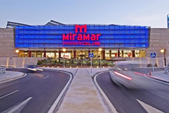 Centro comercial MIRAMAR