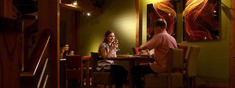 ¿Cómo iluminar un restaurante?