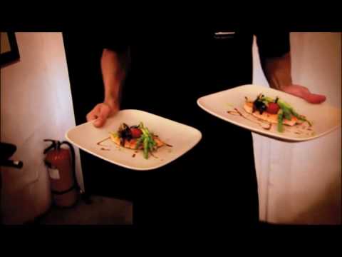 ¿Influye la iluminación en el sabor de la comida?