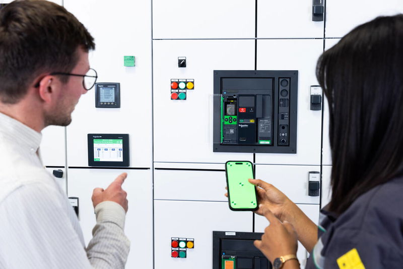 MasterPact MTZ con Micrologic Active: El nuevo interruptor automático de bastidor abierto