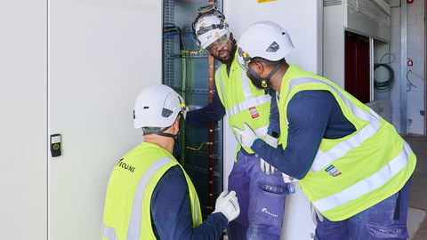 ABB y Kevlinx construyen centros de datos energéticamente inteligentes para cargas de trabajo de IA escalables