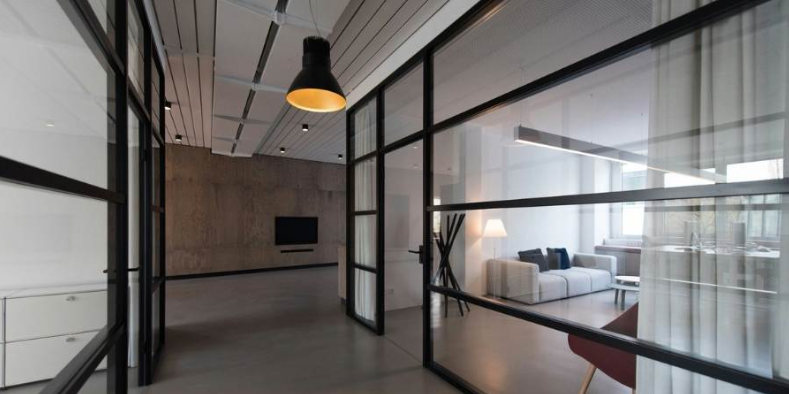 ¿Qué es la memoria de calidades de una obra y qué debe incluir?