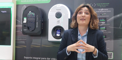 “Las soluciones de movilidad eléctrica de Schneider Electric dan respuesta a la descarbonización, la gestión energética, el pick shaving y la ciberseguridad” María Pascual, Residential Sales Specialist de Schneider Electric