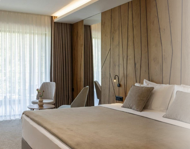 Sistemas domóticos para hoteles: soluciones y normativas para el sector hotelero.