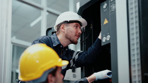 Cómo afecta una mala calidad de red eléctrica industrial a tu instalación